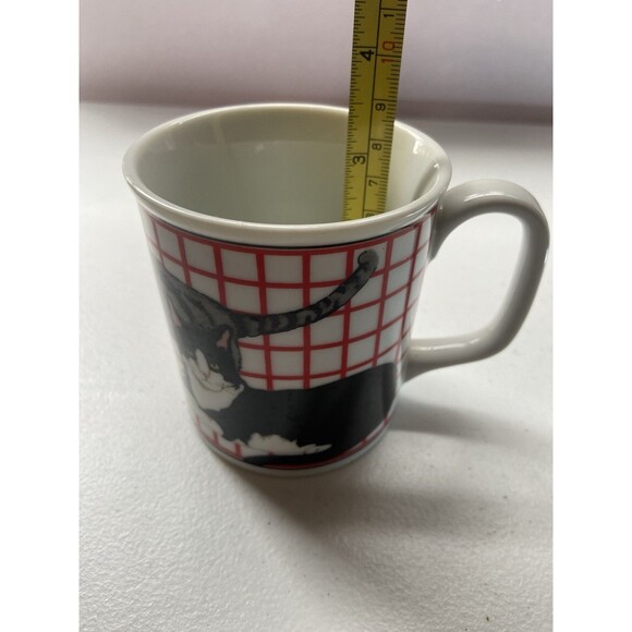 CURZON Cat Kitty Tabby Tuxedo Coffee Tea Mug Red Grid Vintage Japan - Picture 13 of 16